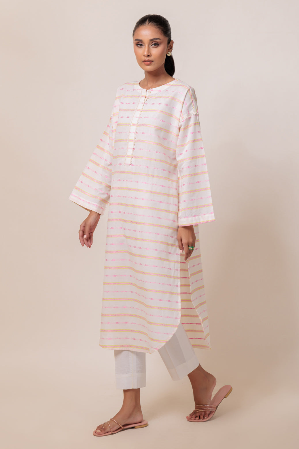 O-WHITE-JACQUARD-1 PIECE (PWS2241P01)